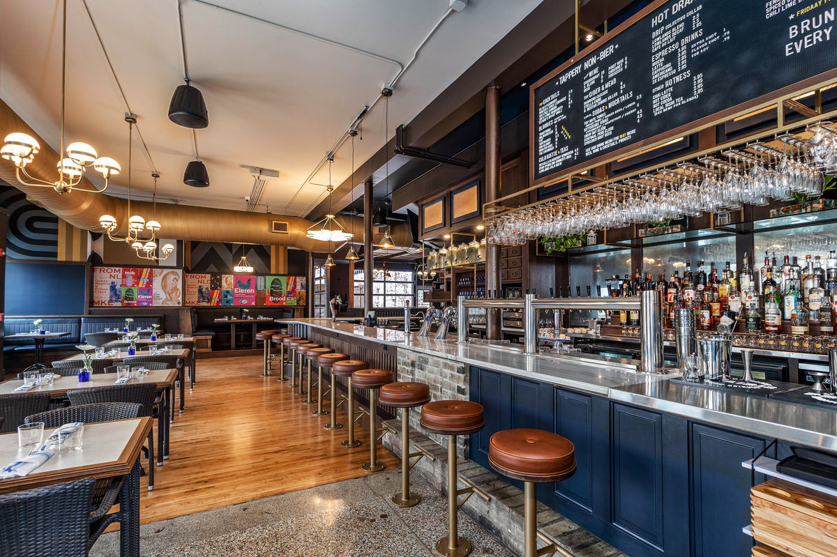 Centraal Grand Cafe & Tappery interior