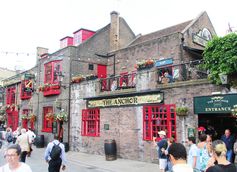 Four Historic London Pubs